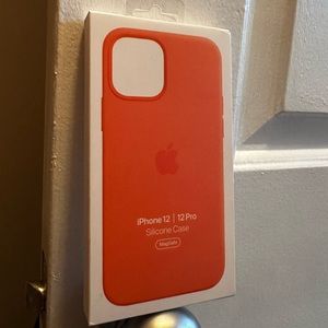 Apple iPhone 12 phone case